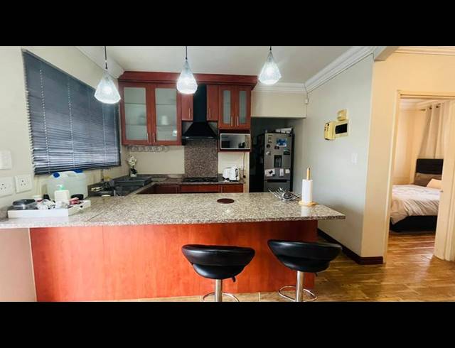 2 BEDROOM PROPERTY TO RENT IN CRAIGIEBURN